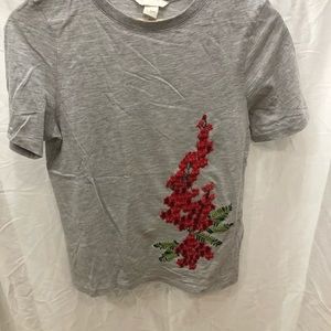 H&M T-shirt with Embroidered Flowers - XS